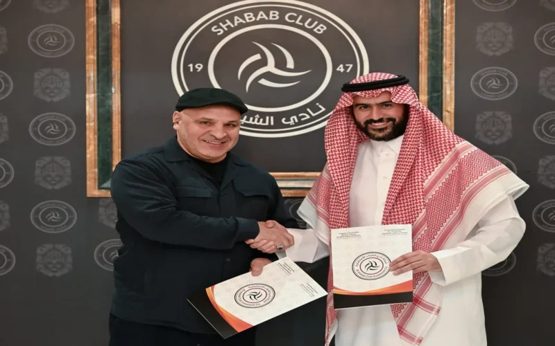 نهاية الموسم.. الشباب السعودي يتعاقد مع نور الدين بن زكري لقيادة الفريق فنياً